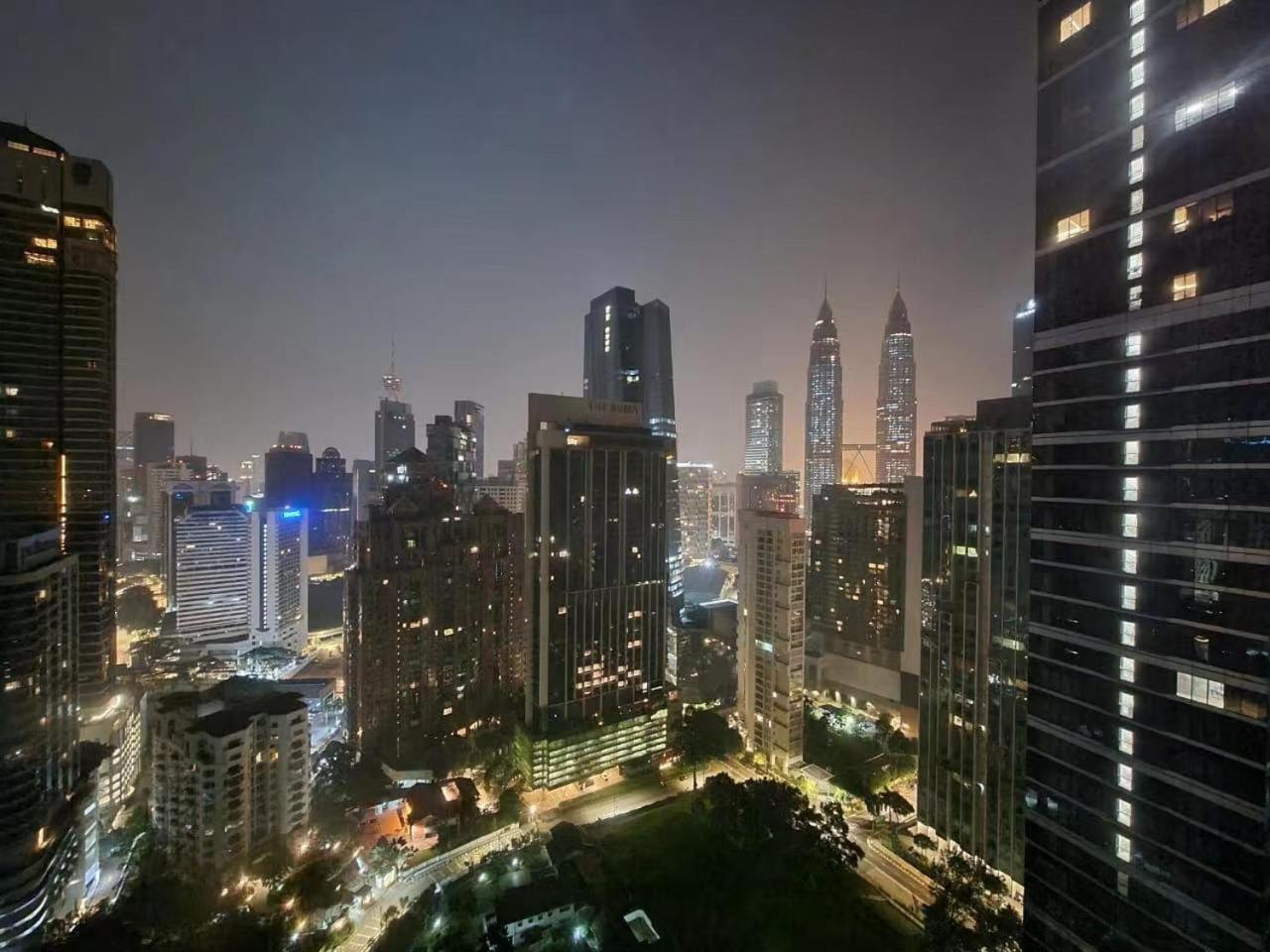 8 Kia Peng Klcc By Wsd Apartamento Kuala Lumpur Exterior foto