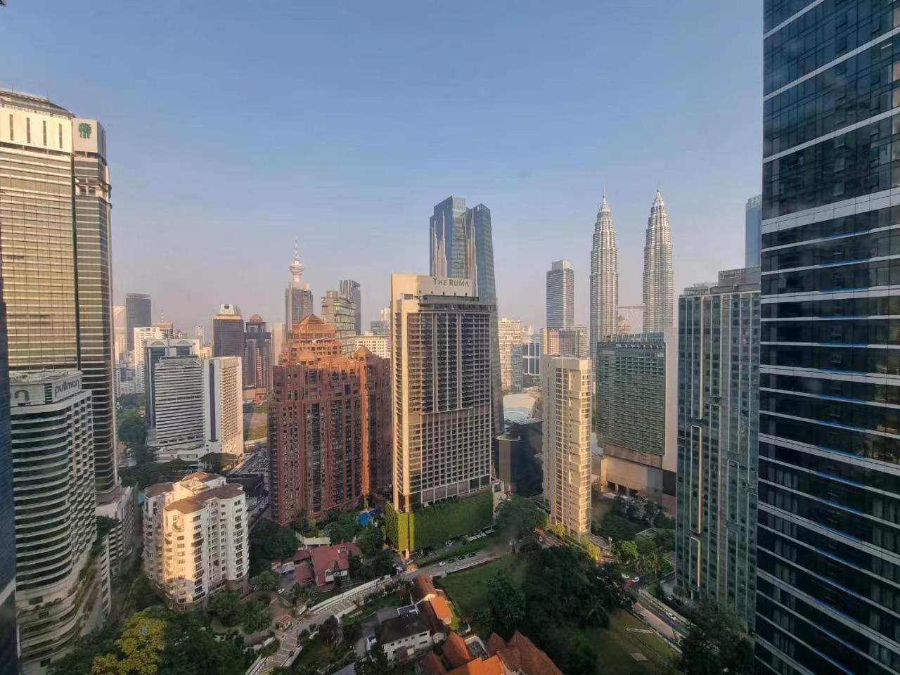 8 Kia Peng Klcc By Wsd Apartamento Kuala Lumpur Exterior foto
